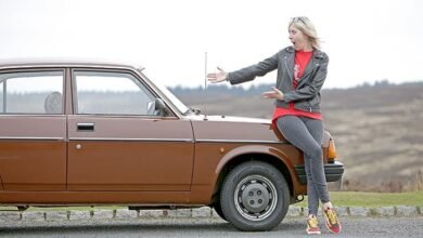 why did sarah leave bangers and cash